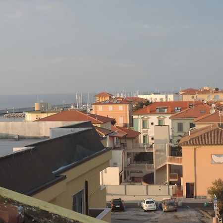 Noemi Apartment San Vincenzo Ngoại thất bức ảnh