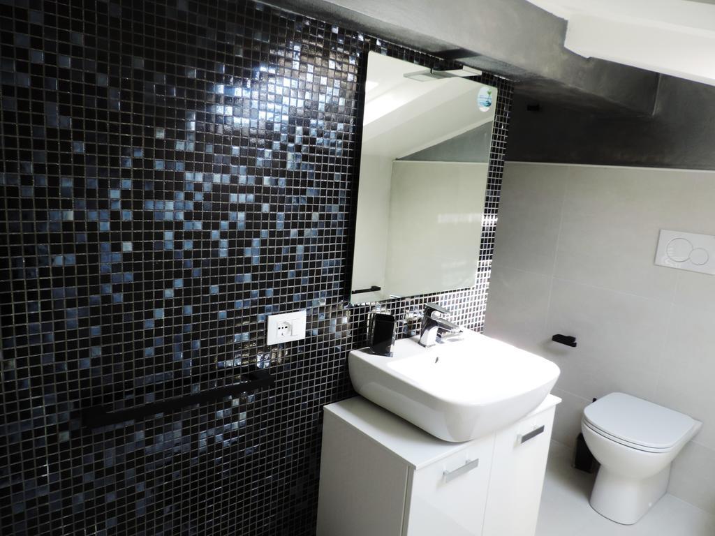 Noemi Apartment San Vincenzo Phòng bức ảnh