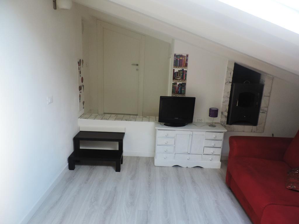Noemi Apartment San Vincenzo Ngoại thất bức ảnh